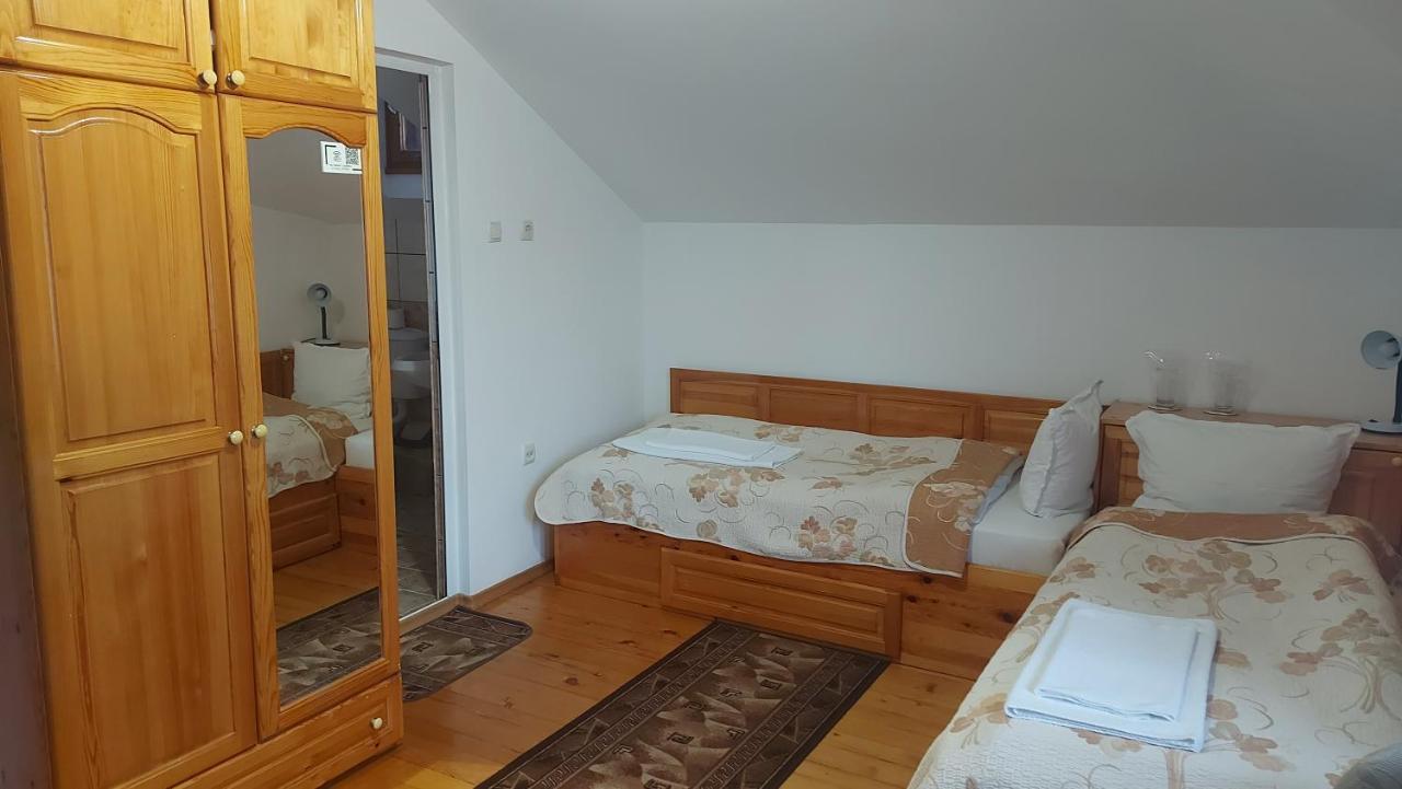 Vitosha Guest House Devin Luaran gambar